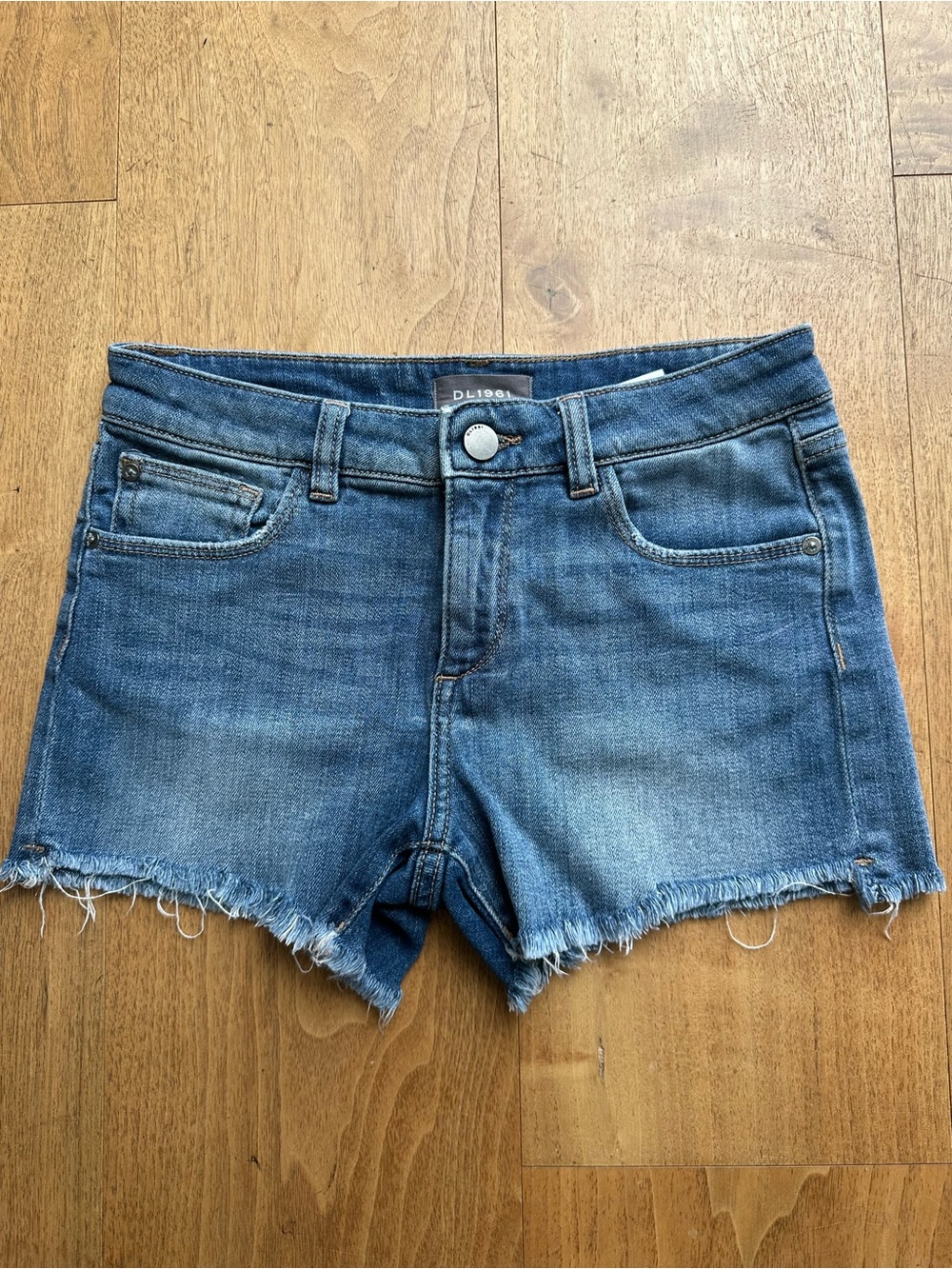 DL1961 Denim shorts girls